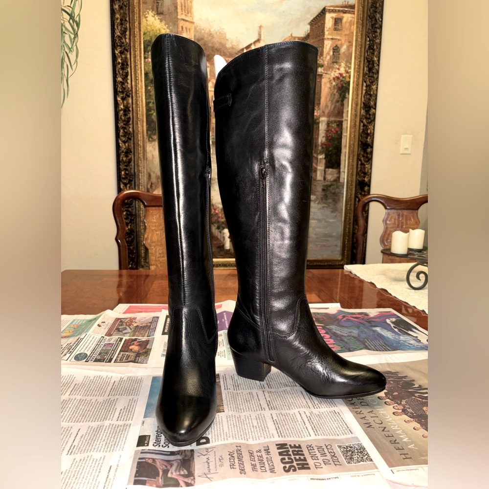 Diba True Leather Boots NWB